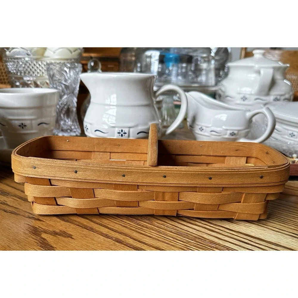 Longaberger 1995 Cracker Basket With Wooden Divider‎